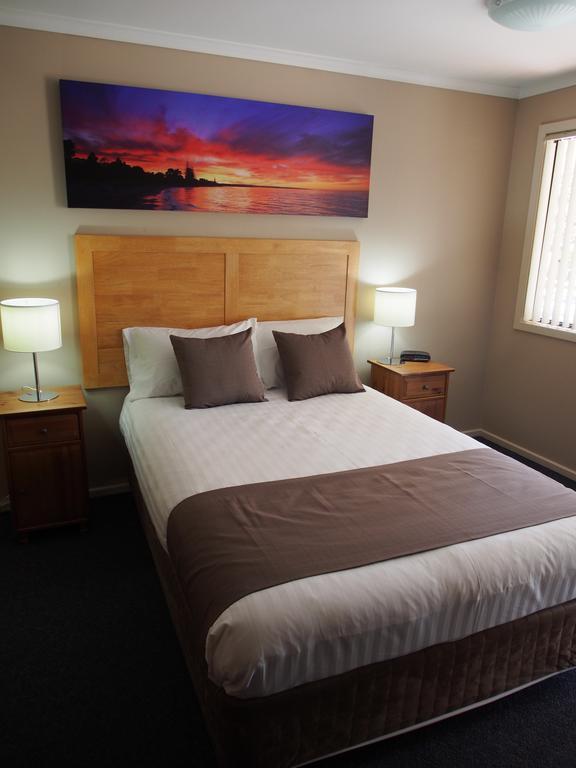 Dongara Hotel Motel Exterior photo