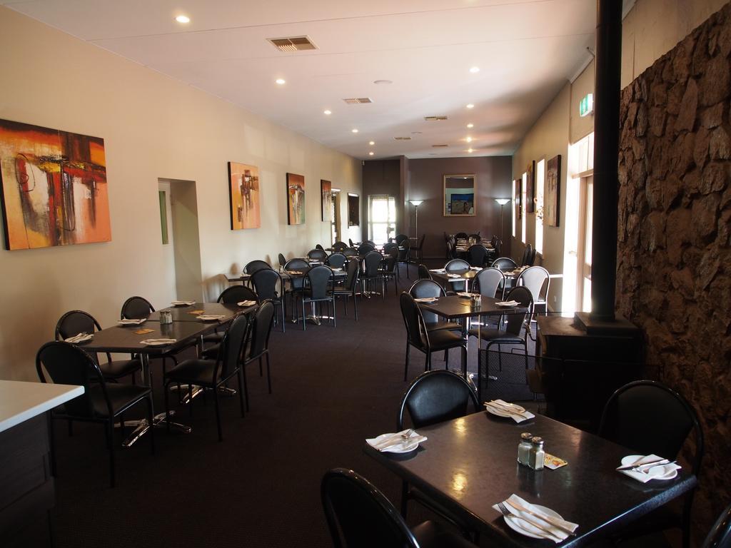 Dongara Hotel Motel Exterior photo