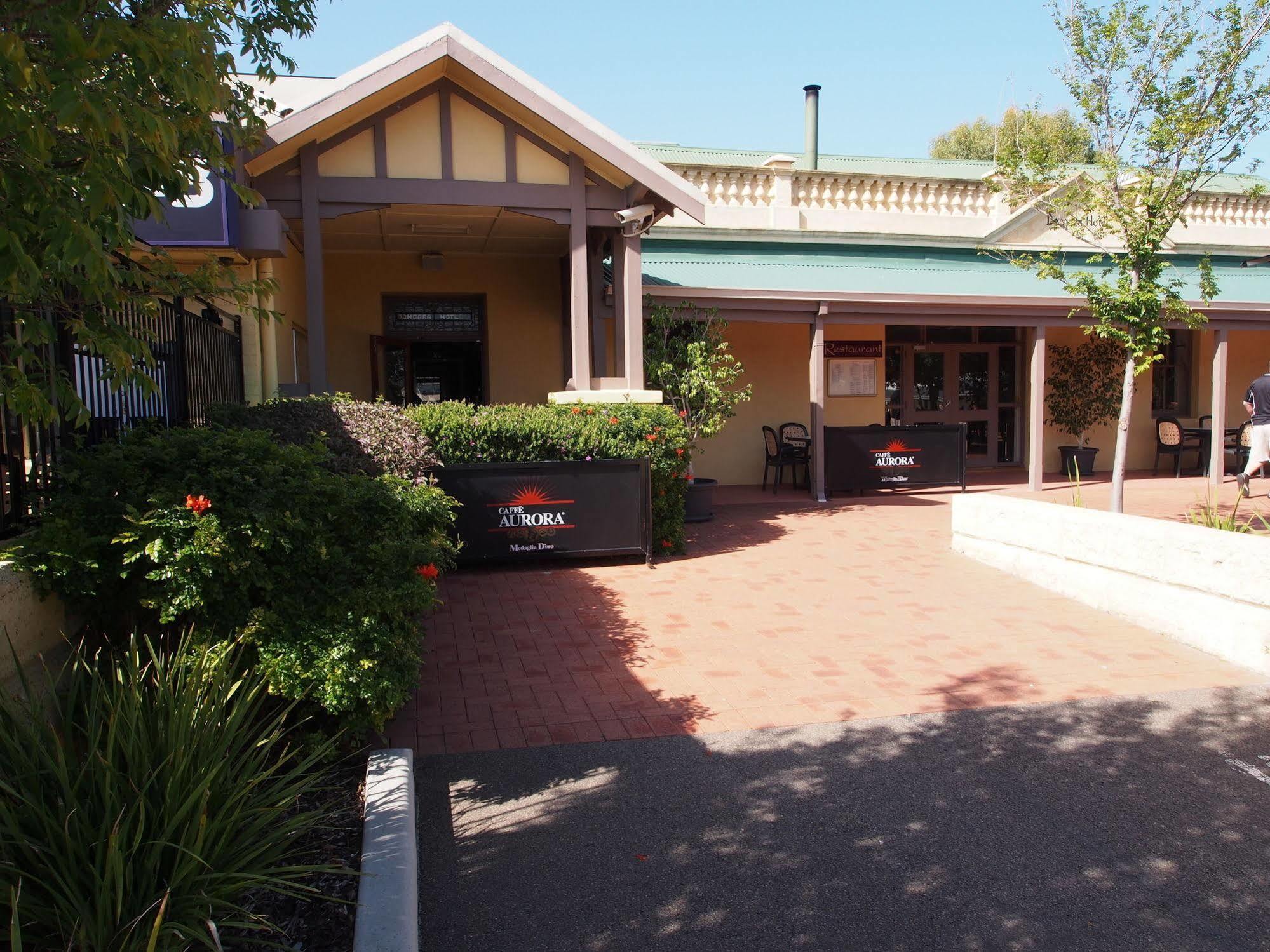 Dongara Hotel Motel Exterior photo