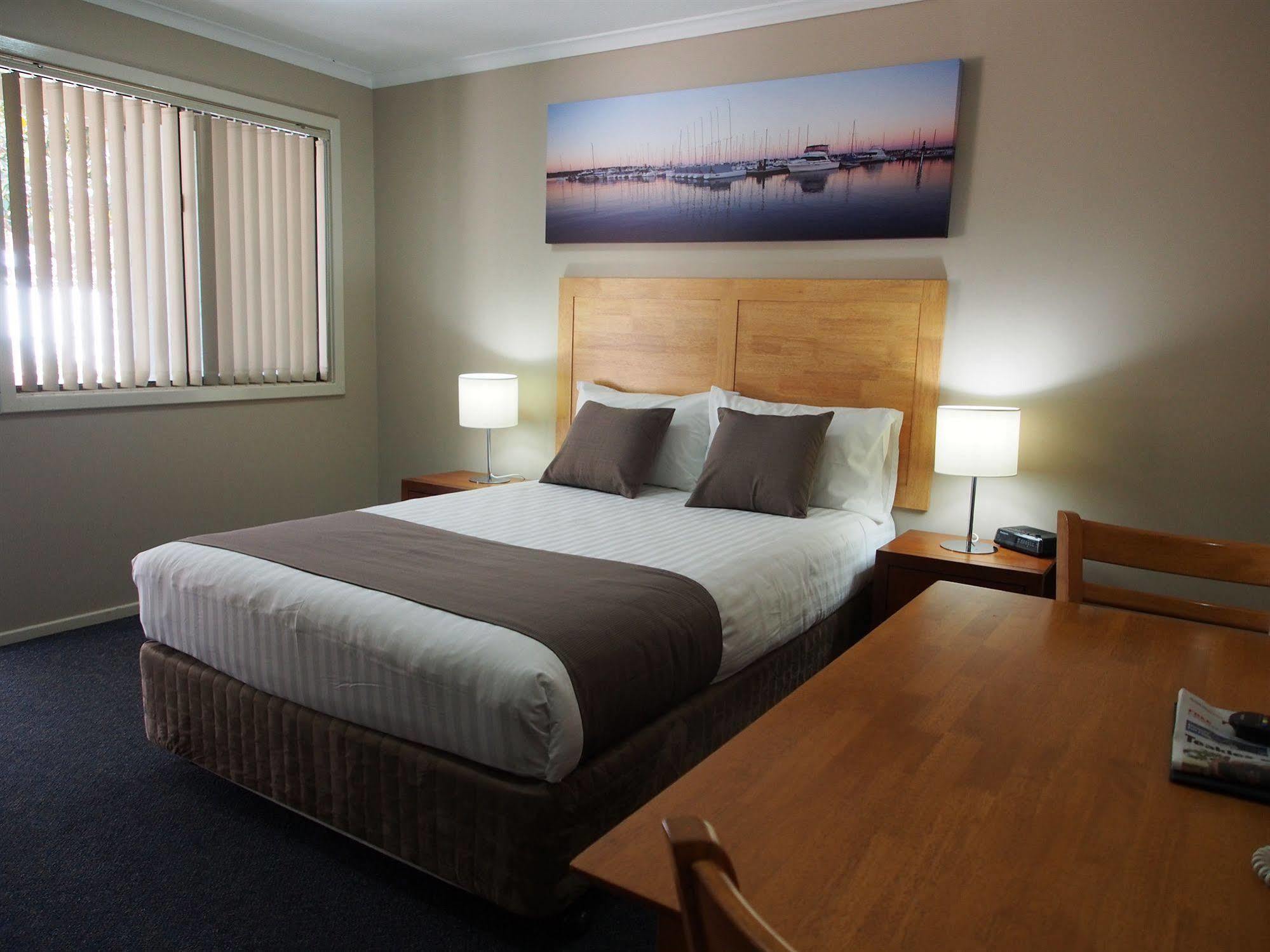 Dongara Hotel Motel Exterior photo